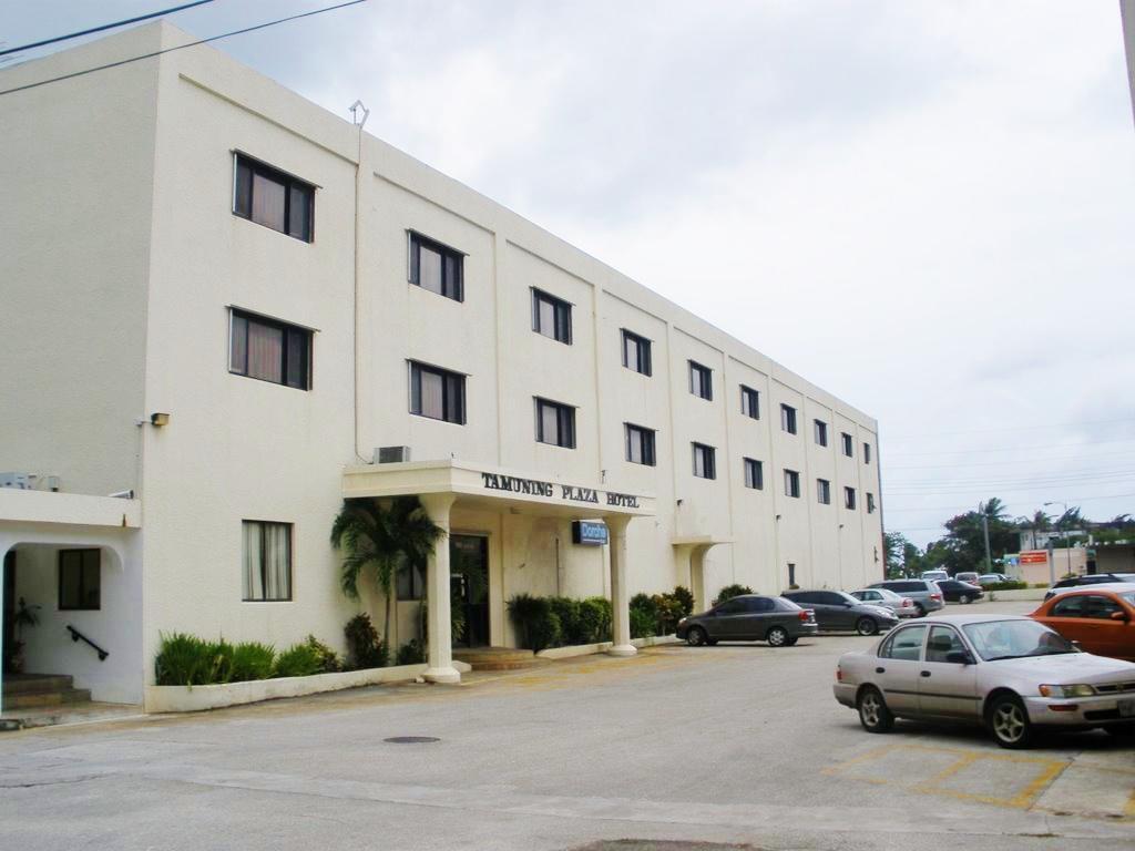 Tamuning Plaza Hotel Bagian luar foto